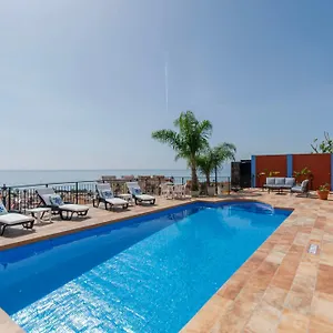 mediterraneo-outdoor-pool.1costadelsol.com/